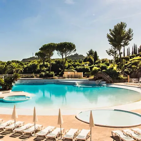 Jardin Clos Sur La ,parking -piscine Premium Appartement 3*