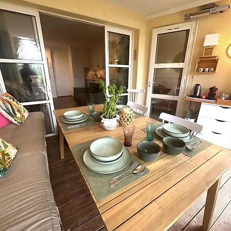 Appartement Jardin Clos Sur La ,parking -piscine Premium 3*